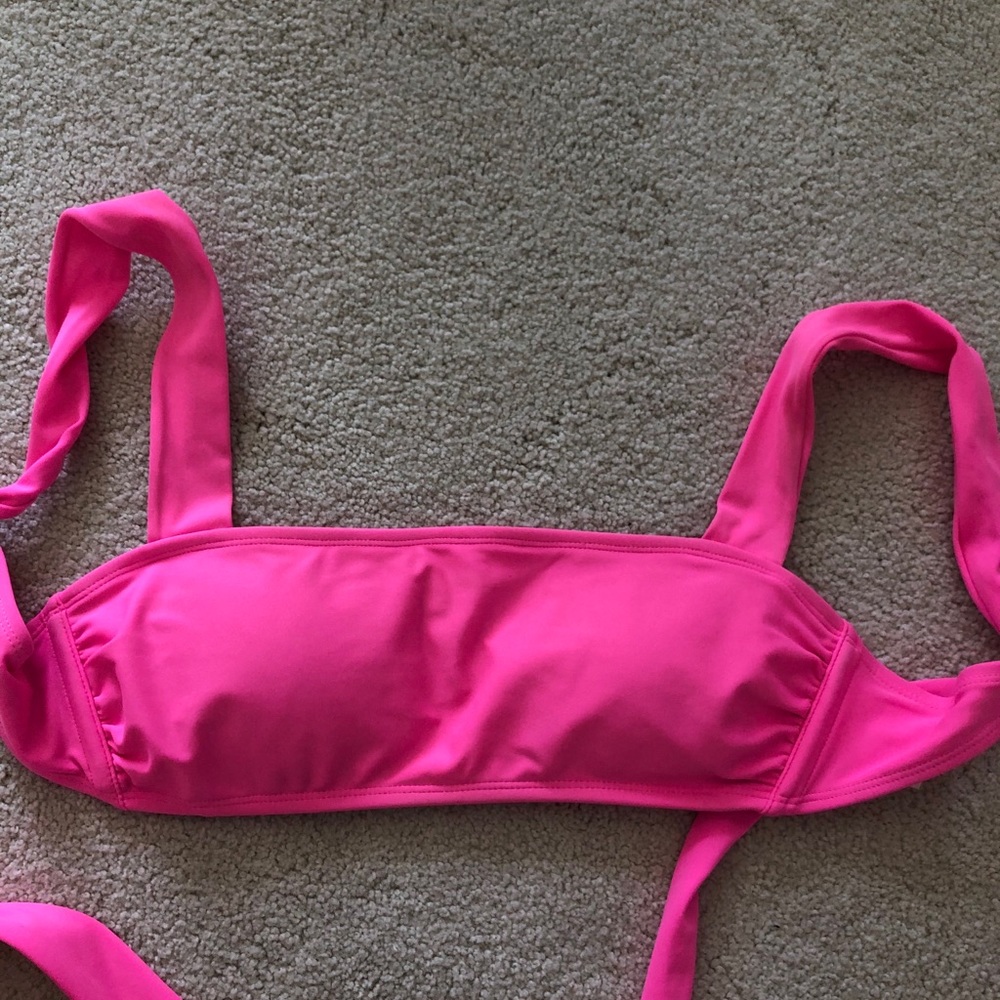 Pink bikini top